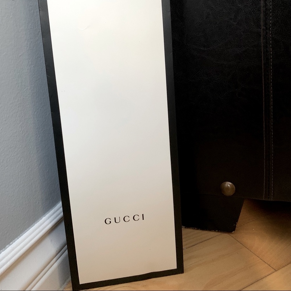 Gucci packaging